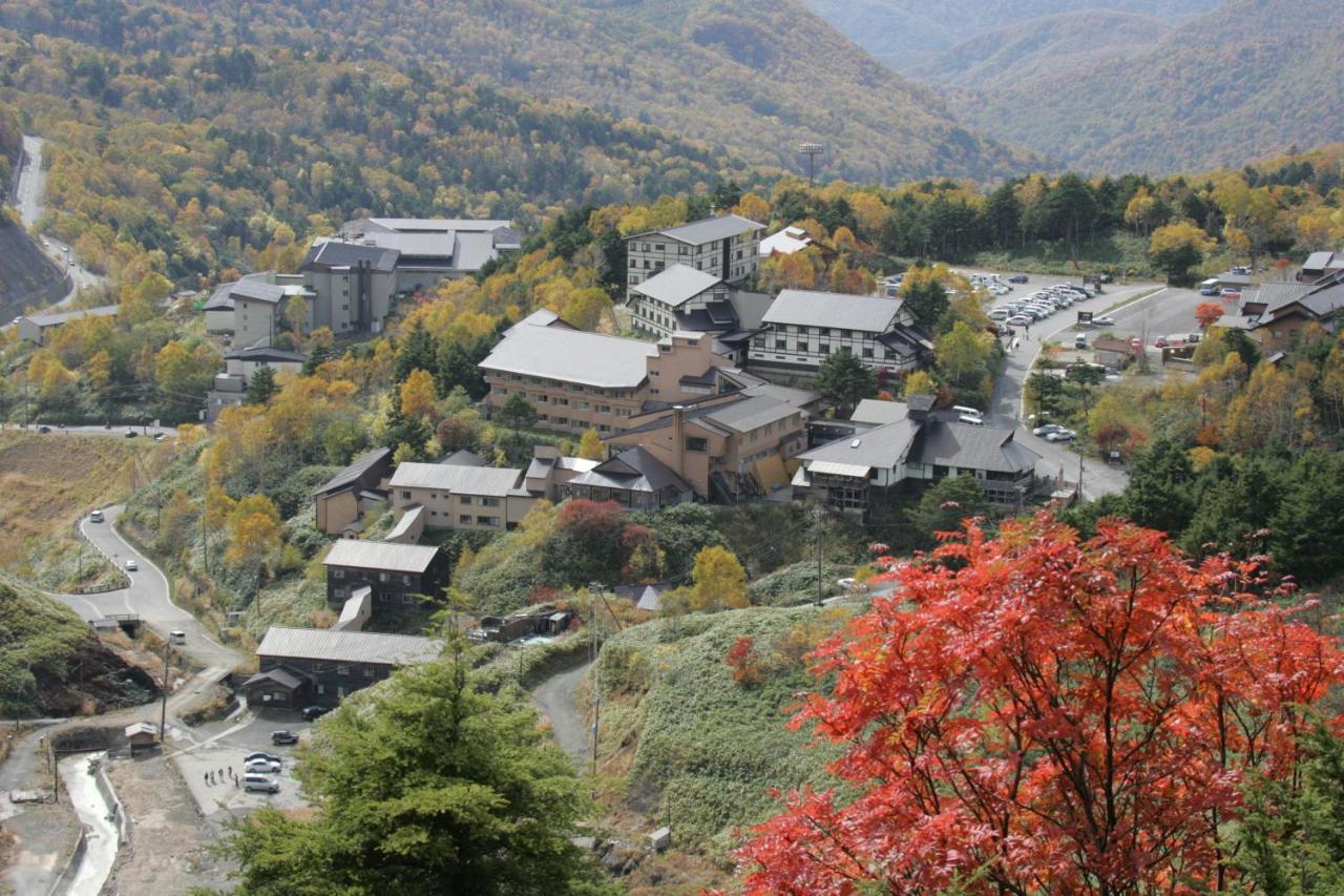 Manza Onsen Nisshinkan Tsumagoi Buitenkant foto