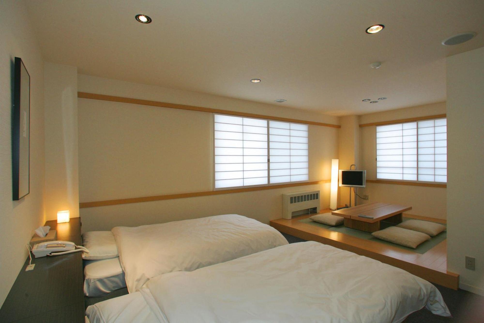 Manza Onsen Nisshinkan Tsumagoi Buitenkant foto